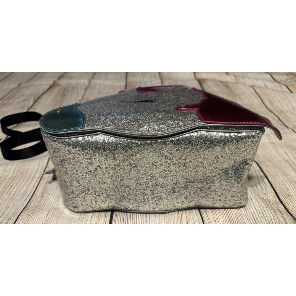 NWT Betsey Johnson Unicorn Insulated Lunch Tote Glittery Silver New with Tags B6 - Picture 6 of 7
